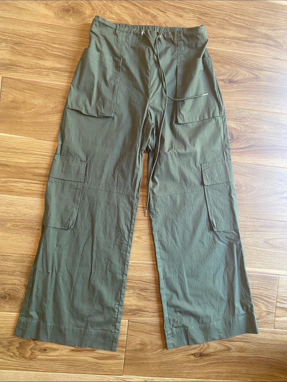 Women Olive Cargo Wide-Leg “Parachute” Pants